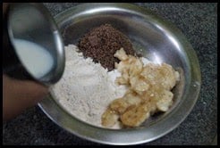 banana-choco-butterscotch-chips-pancakekids-recipes.73370.jpg